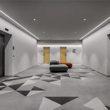 ホテル Ibis Stadium 3*