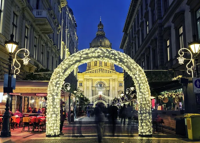 Hotel Ibis Stadium 3*