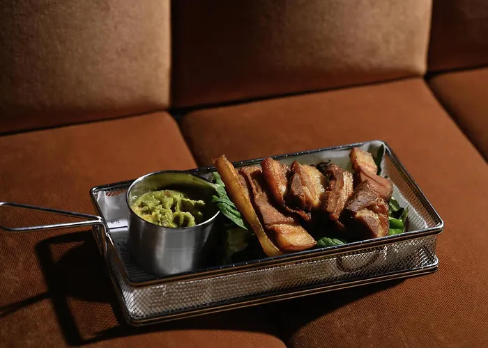 Ibis Stadium Hotel 3*