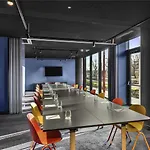 Ibis Stadium Отель 3*