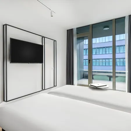 Ibis Stadium Hotel