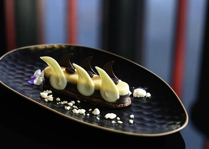 Hotel Ibis Stadium 3*