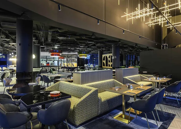 Ibis Stadium מלון 3*